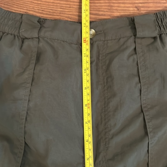 Men's Olive Green Cargo Pants - Picture 9 of 11